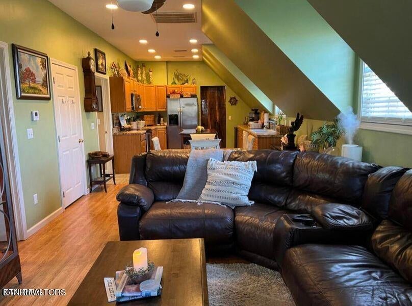 5163 Peavine Road Crossville TN 38571