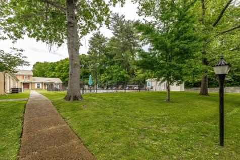 8300 Sawyer Brown Road Nashville TN 37221
