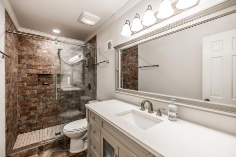 8300 Sawyer Brown Road Nashville TN 37221