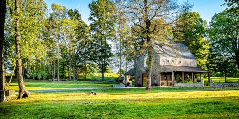 795 Tucker Road Dickson TN 37055