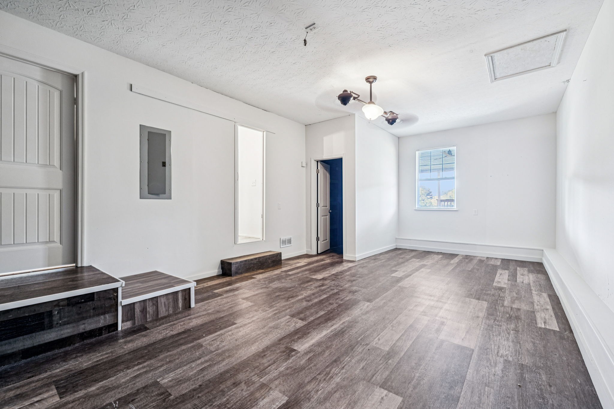 3978 Bilbrey Drive White House TN 37188