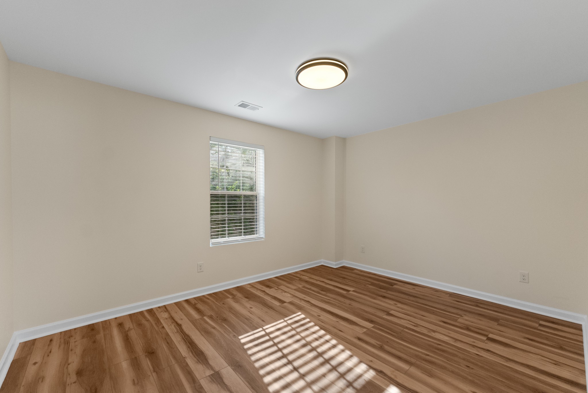 4745 Long Branch Antioch TN 37013