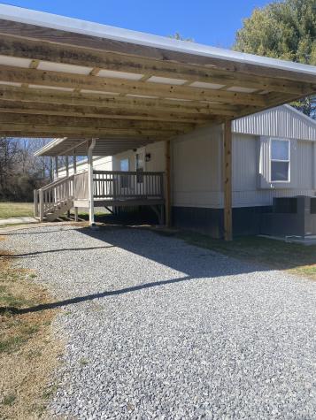 404B Dorris Road Portland TN 37148