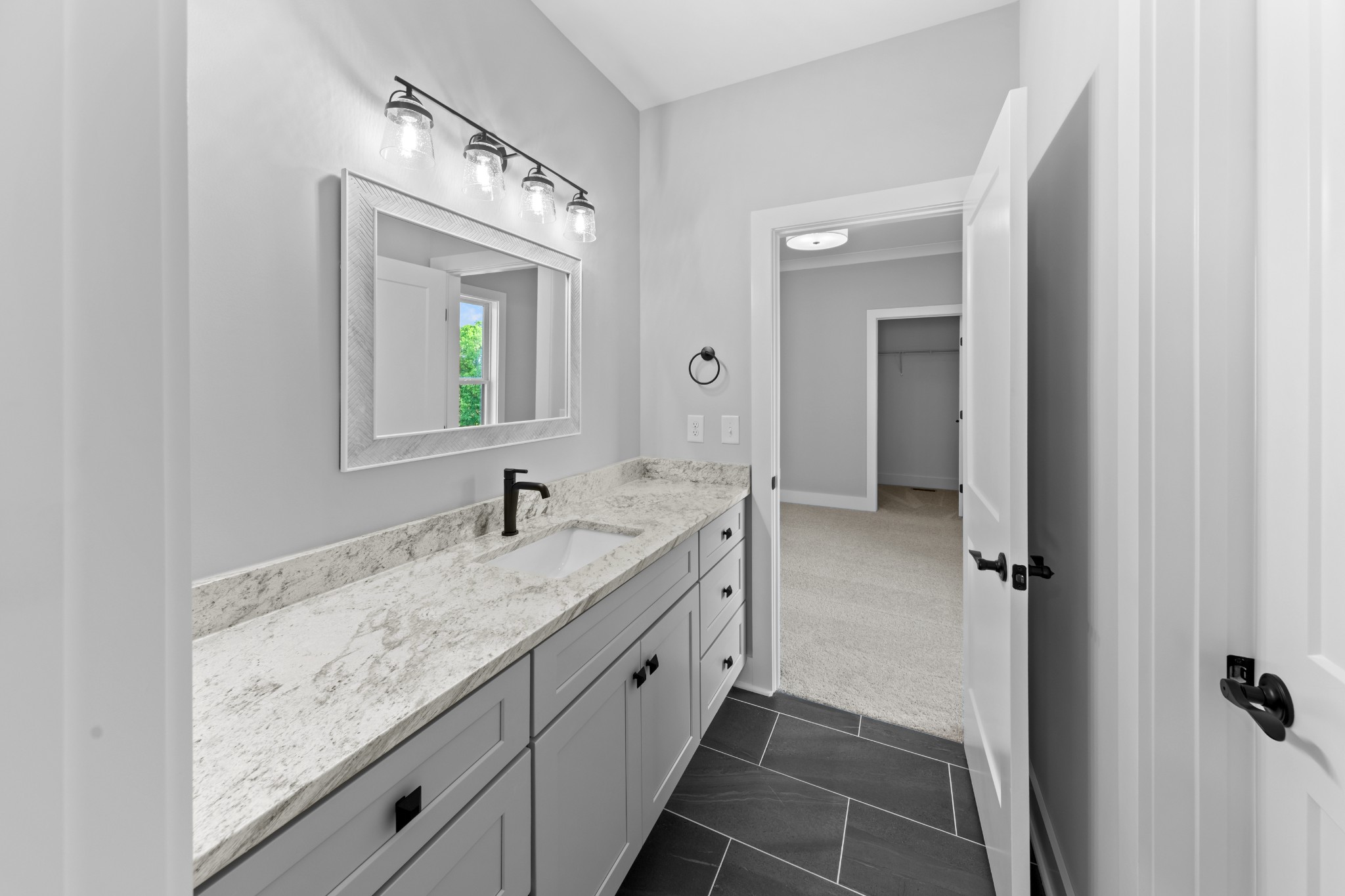 16 Paradise Hills Lane Lebanon TN 37090