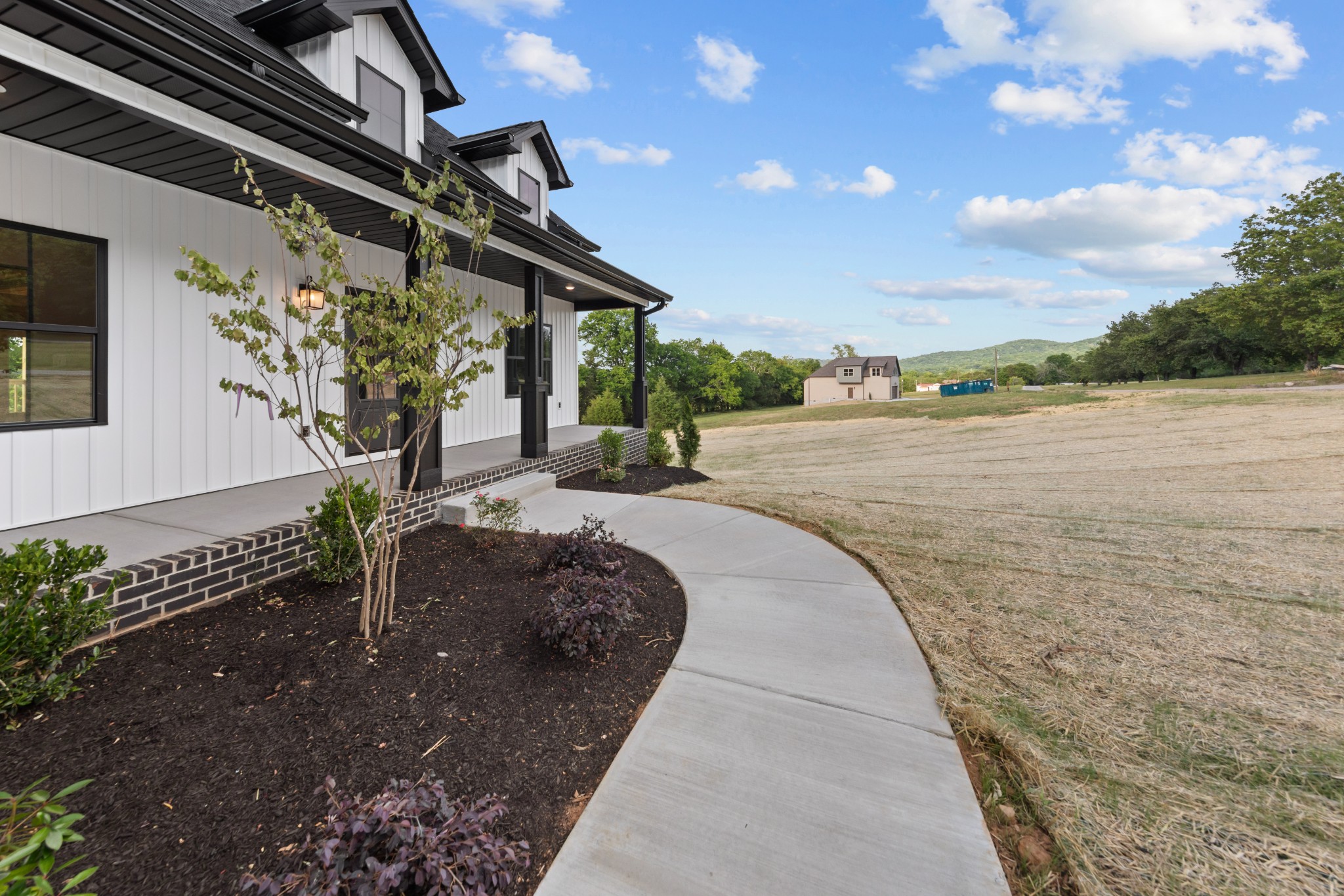 16 Paradise Hills Lane Lebanon TN 37090