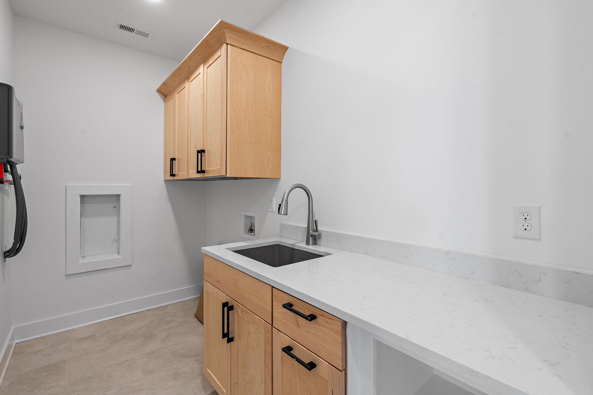 1819b Tammany Drive Nashville TN 37216