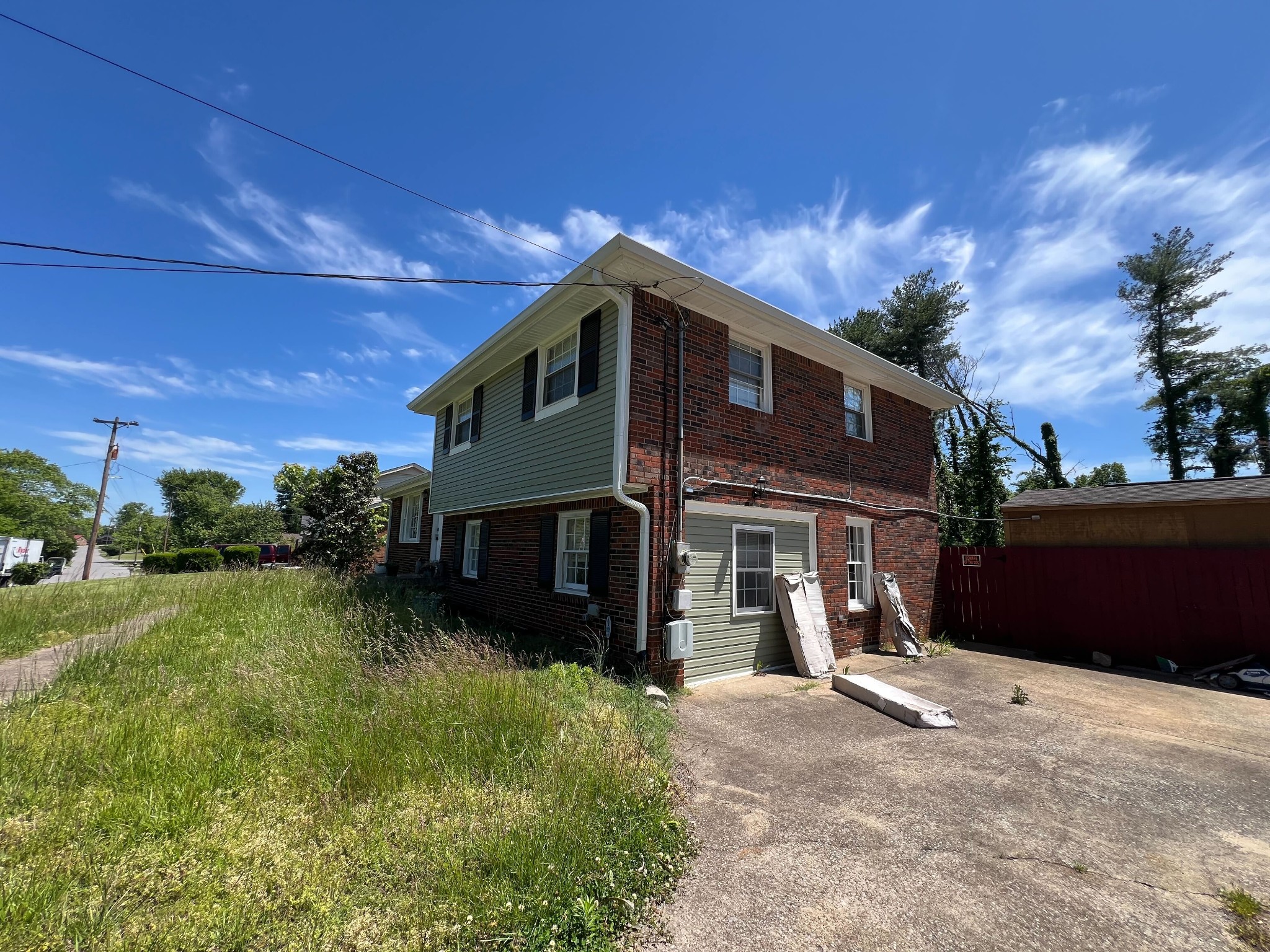 307 Dale Terrace Clarksville TN 37042
