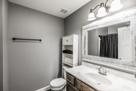4242 Blake Lane White House TN 37188