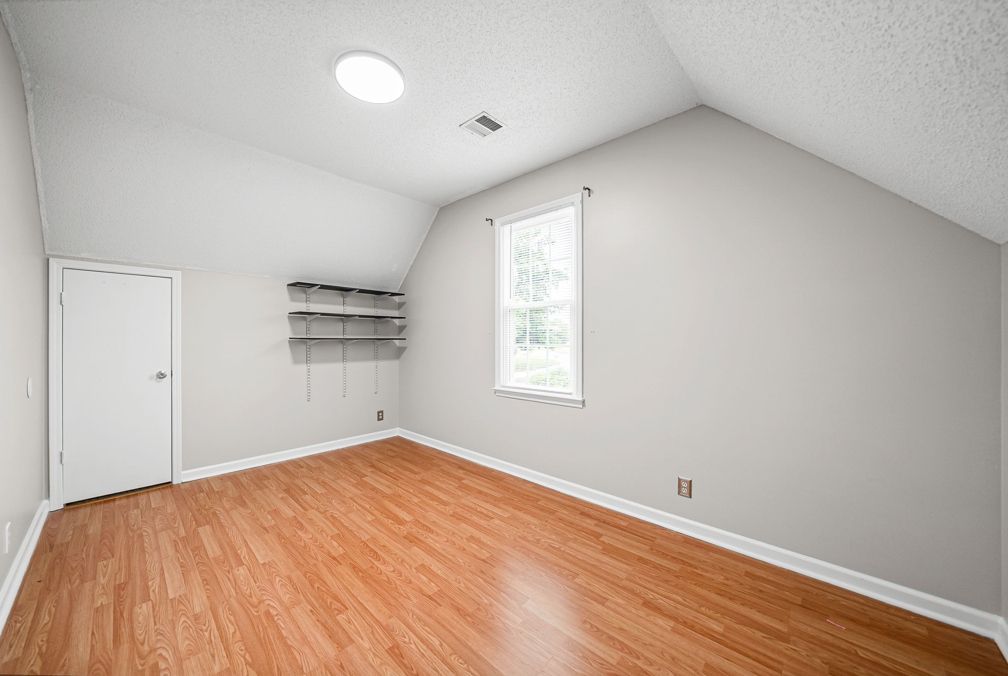 206 Longwood Lane Clarksville TN 37043