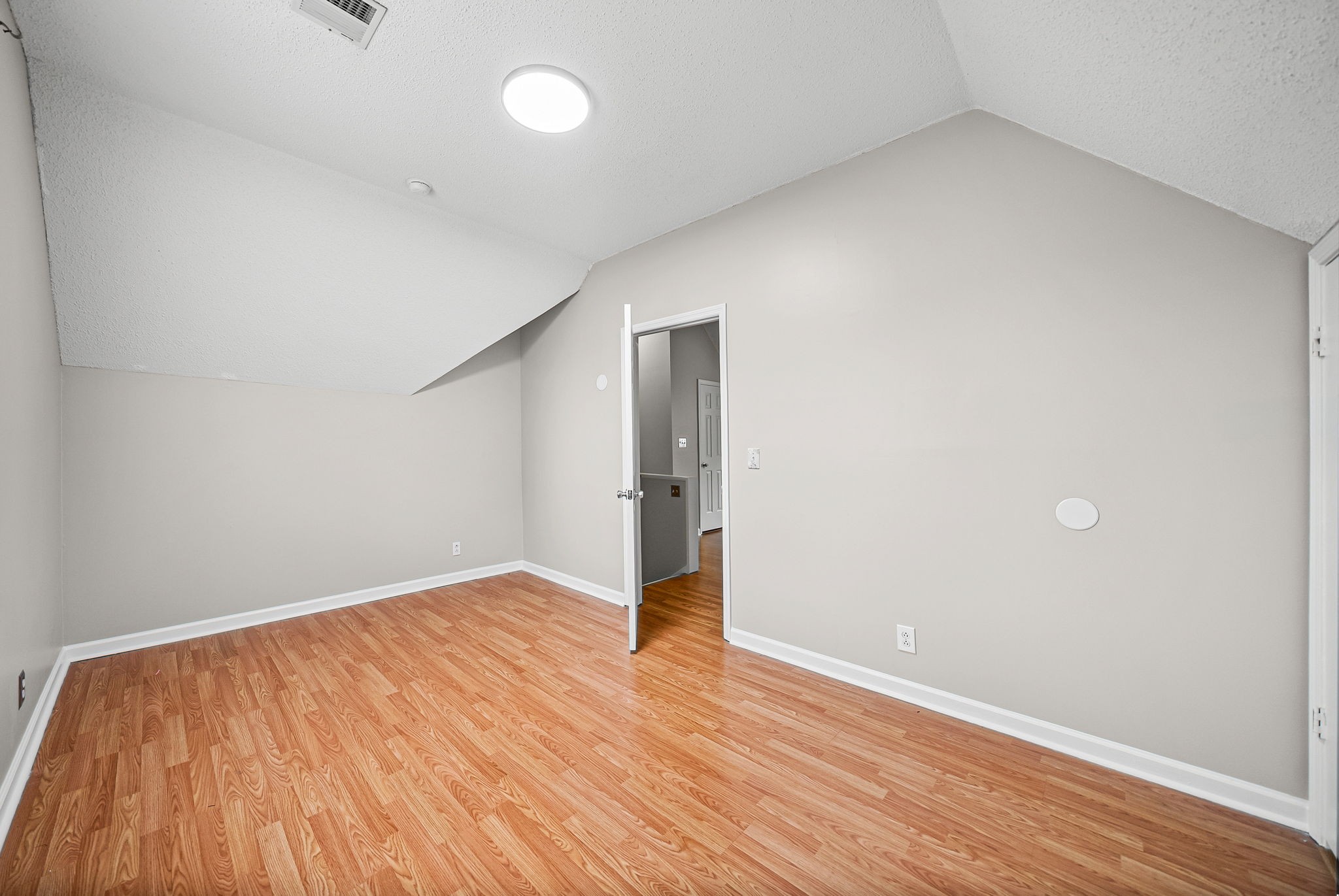 206 Longwood Lane Clarksville TN 37043