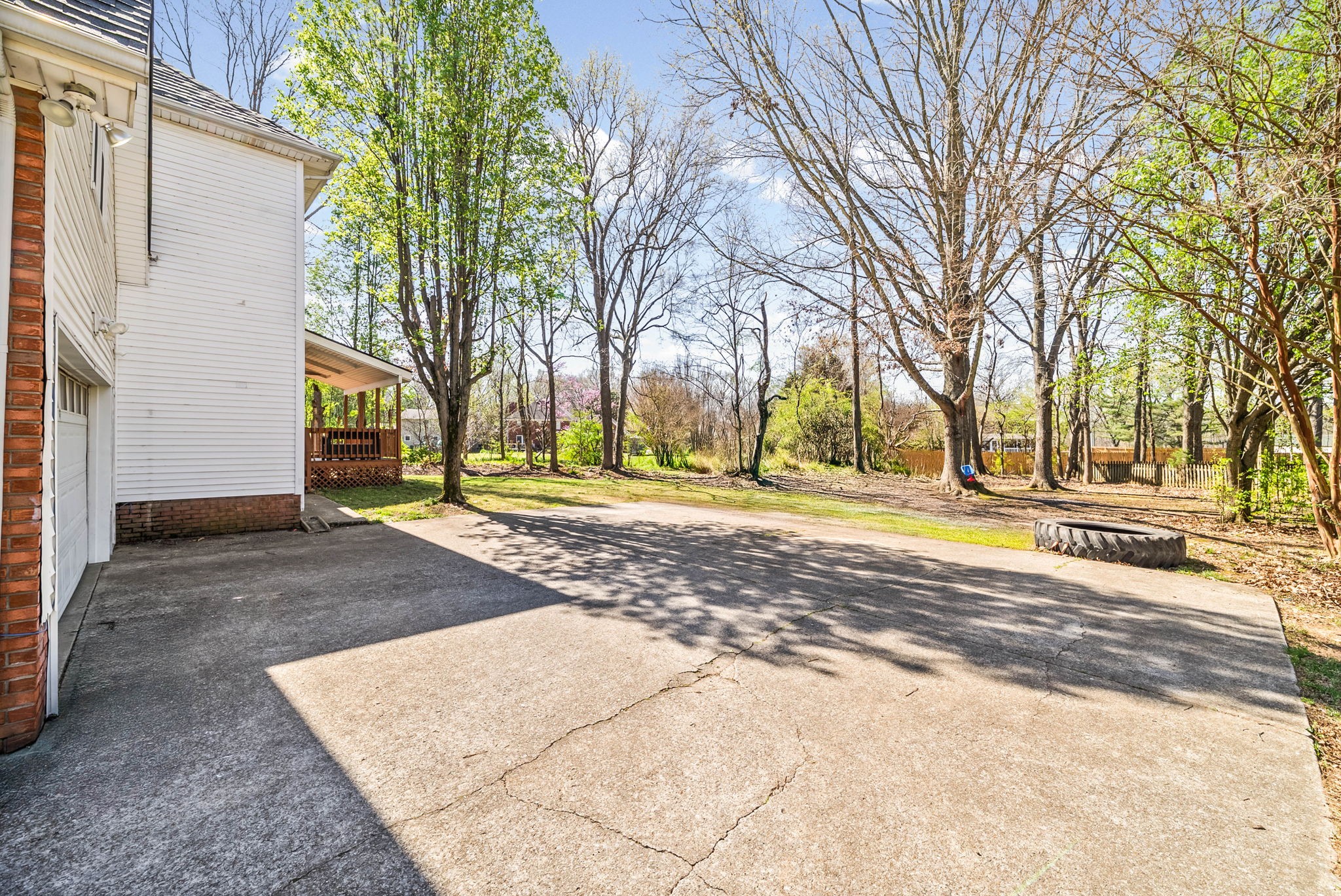 206 Longwood Lane Clarksville TN 37043