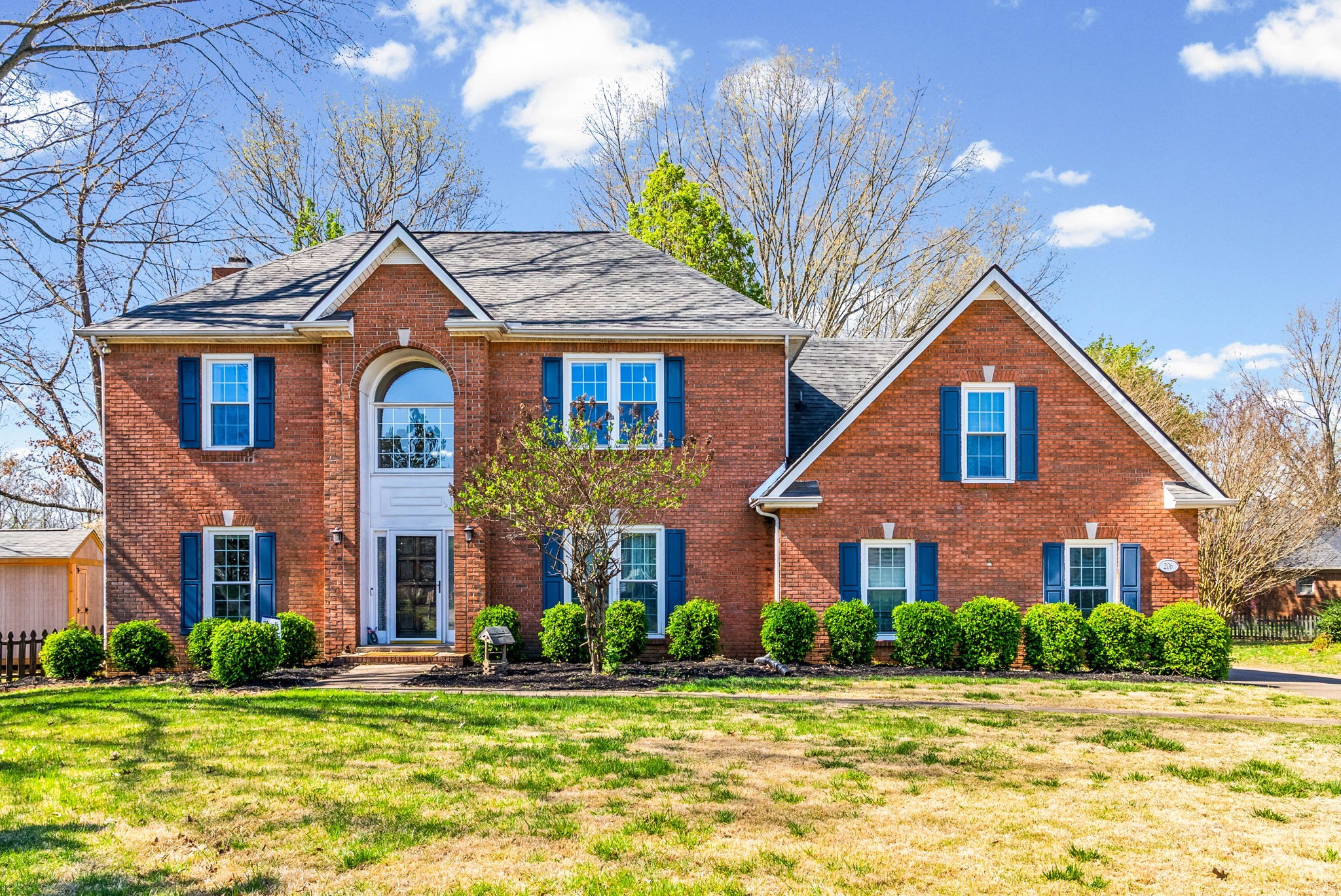 206 Longwood Lane Clarksville TN 37043