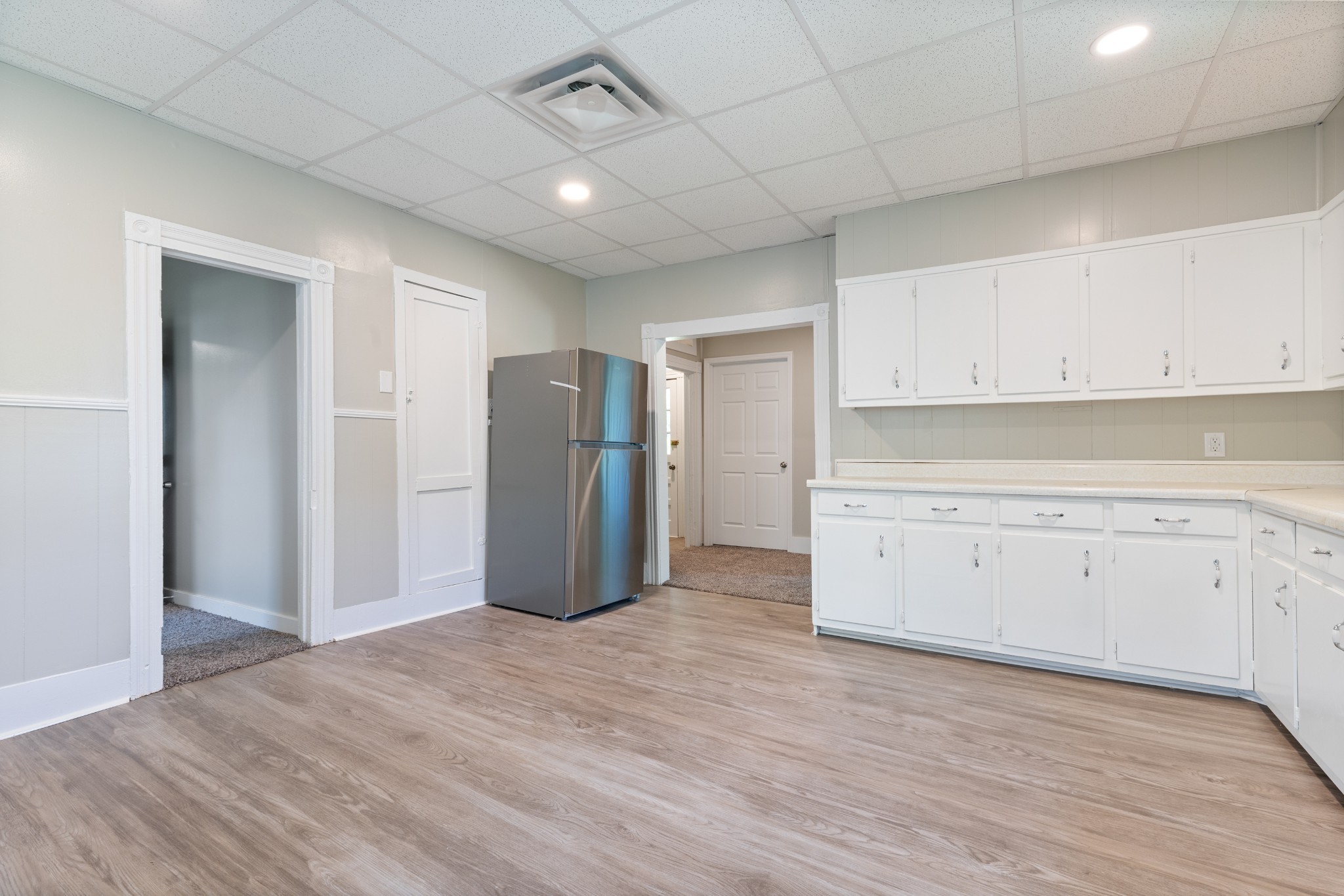 300 W Railroad Street Dickson TN 37055
