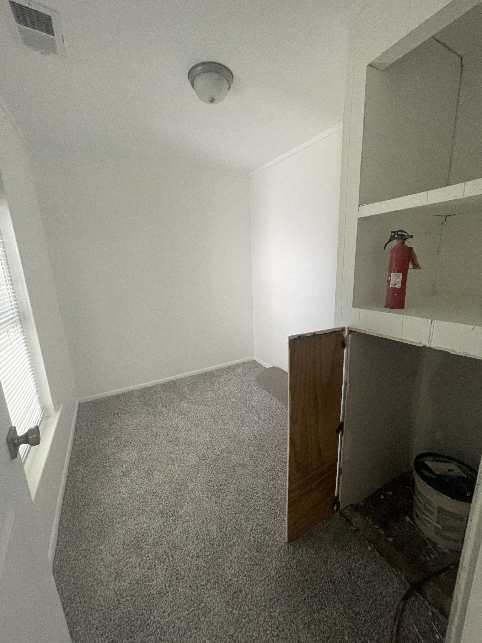 300 W Railroad Street Dickson TN 37055
