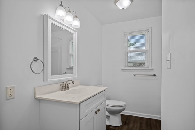 300 W Railroad Street Dickson TN 37055