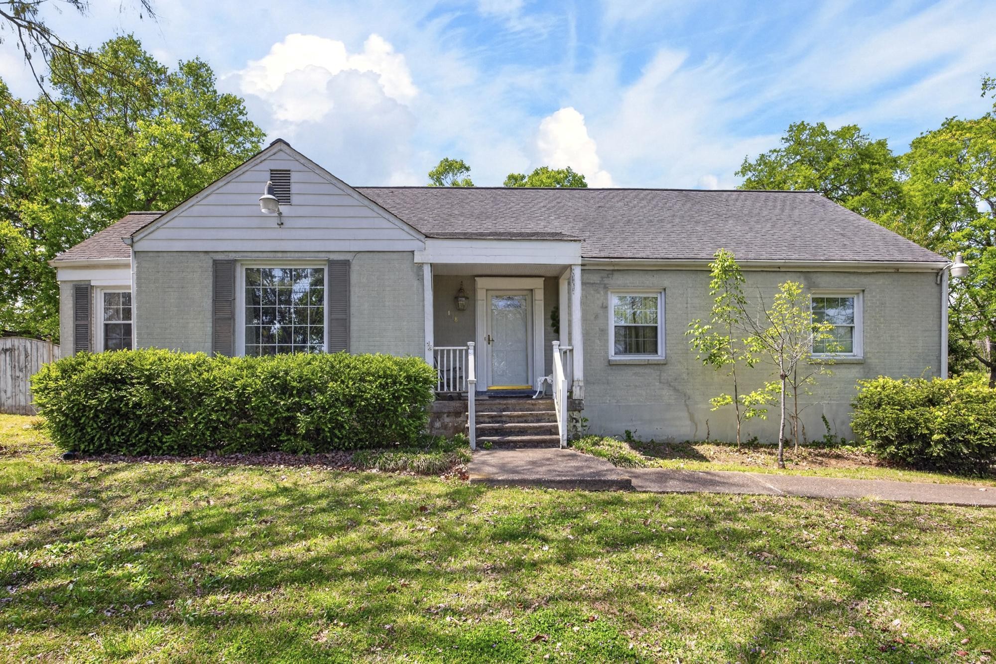 116 S Graycroft Avenue Madison TN 37115