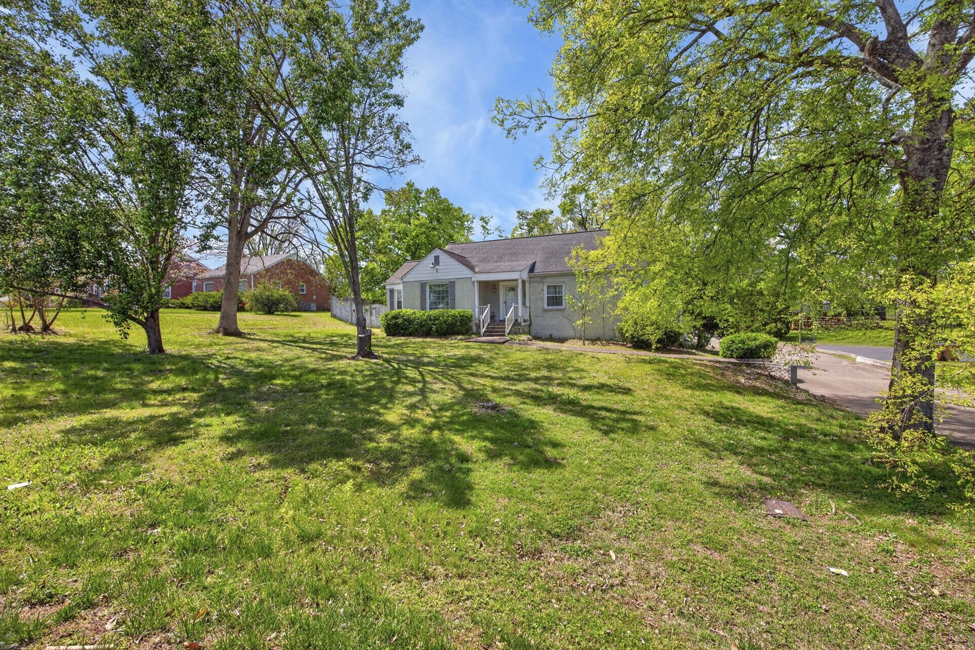 116 S Graycroft Avenue Madison TN 37115