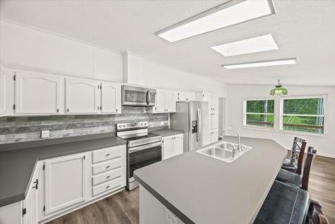 938 Riley Creek Road Whitleyville TN 38588