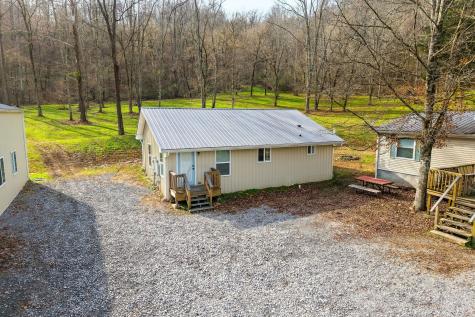 938 Riley Creek Road Whitleyville TN 38588