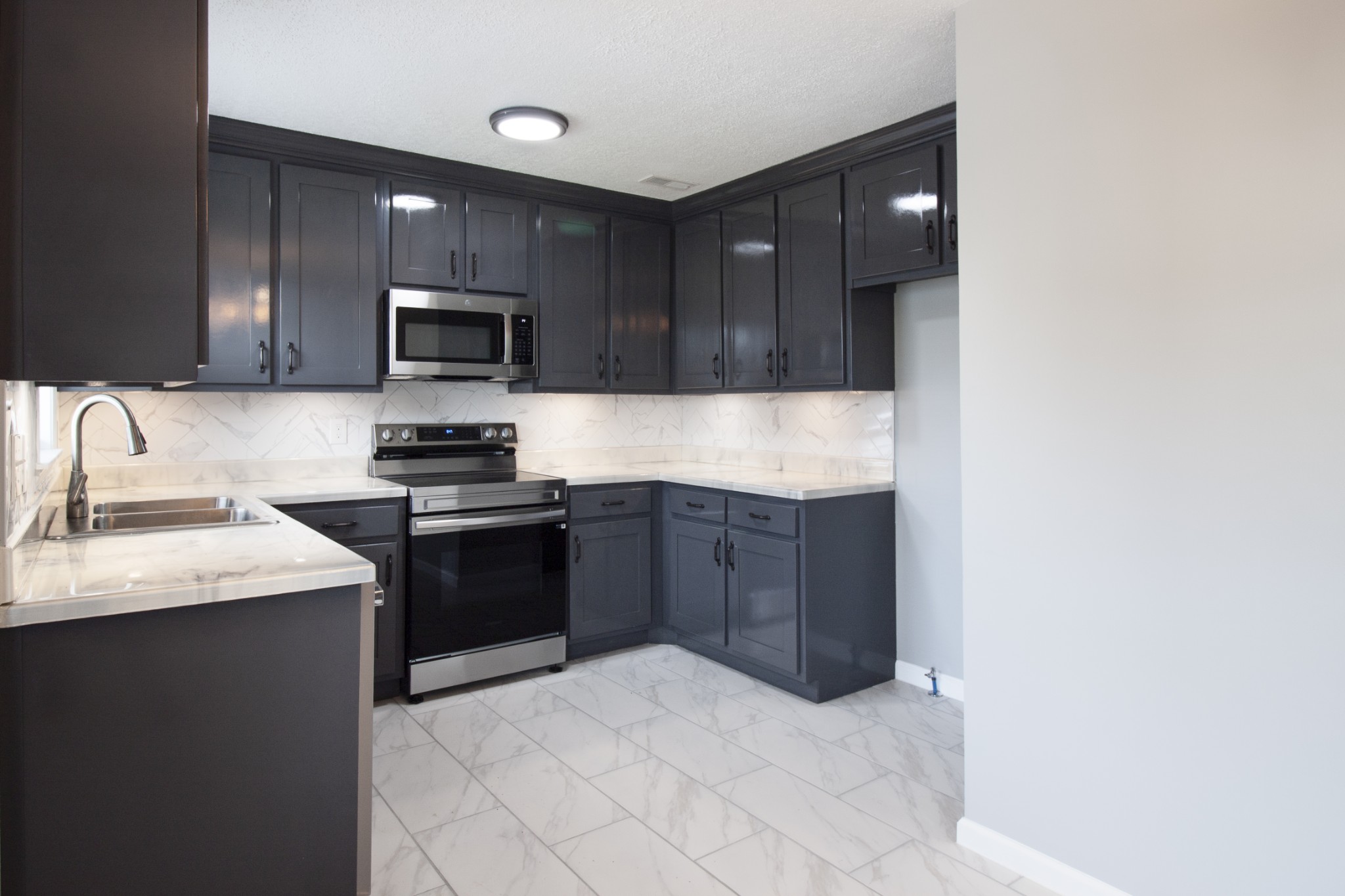 121 Popular St, N Cowan TN 37318