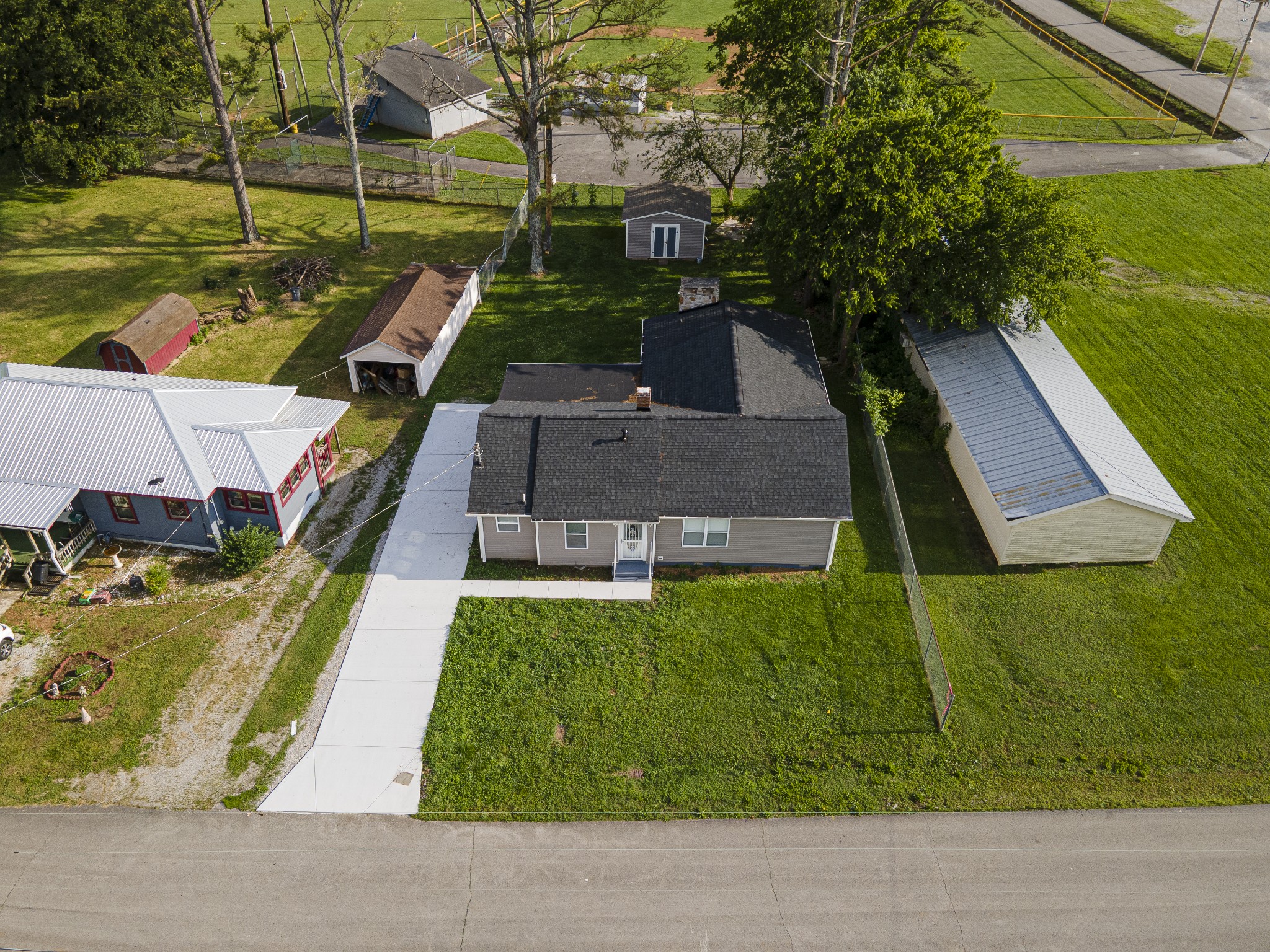 121 Popular St, N Cowan TN 37318
