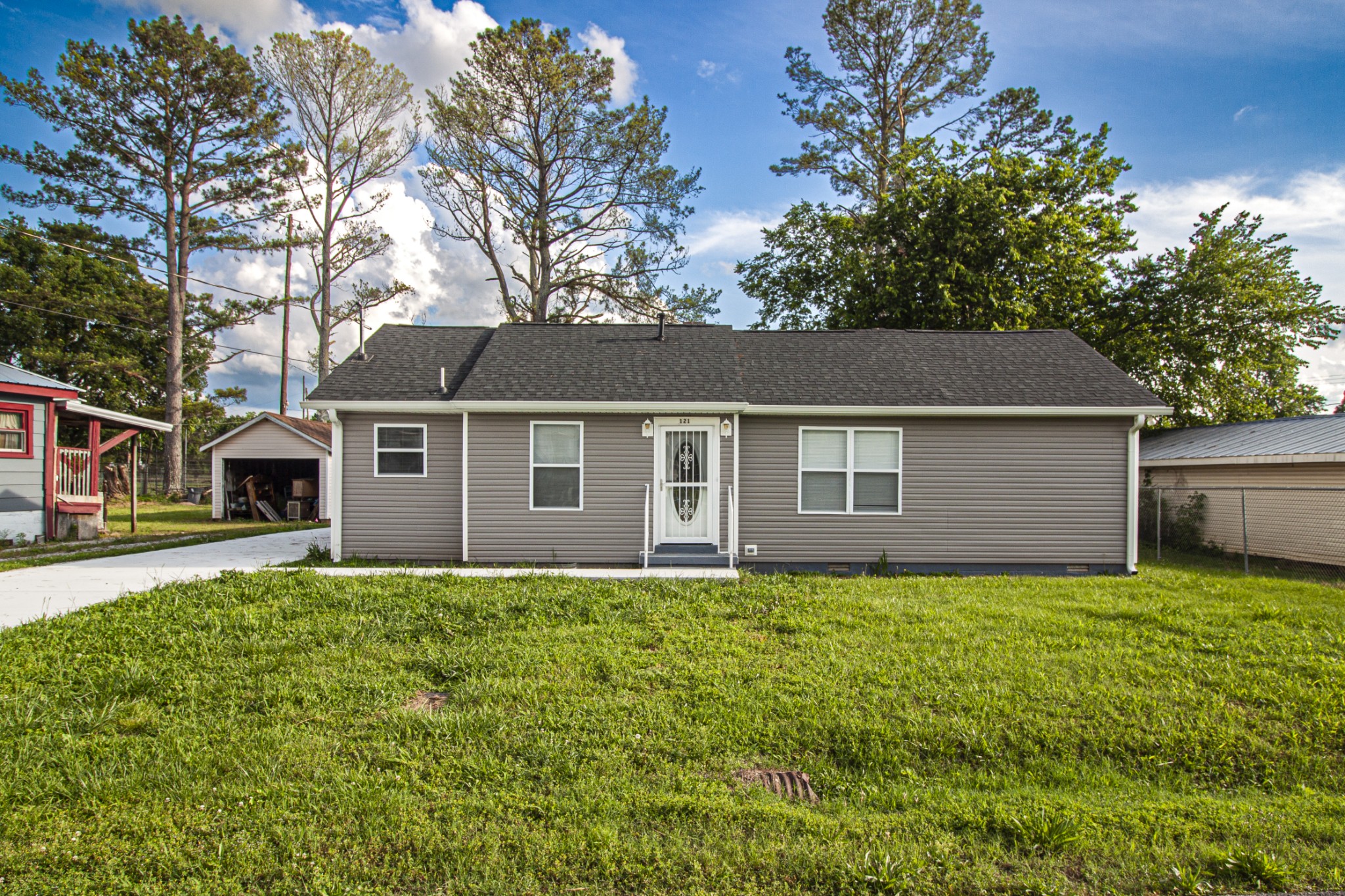 121 Popular St, N Cowan TN 37318