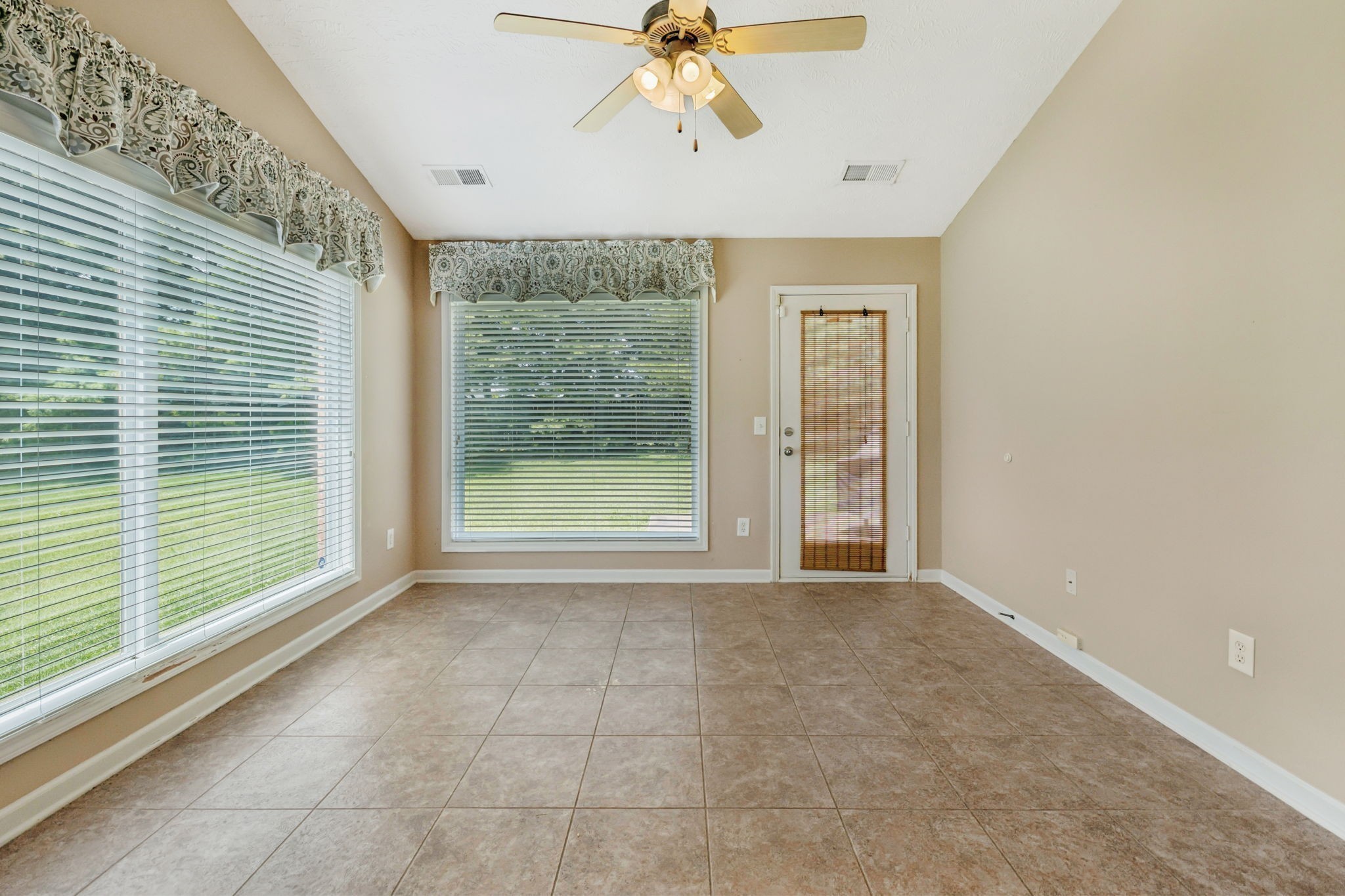 145 Plymouth Drive Lebanon TN 37087