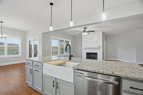 3968 Chapel Hill Road Clarksville TN 37040