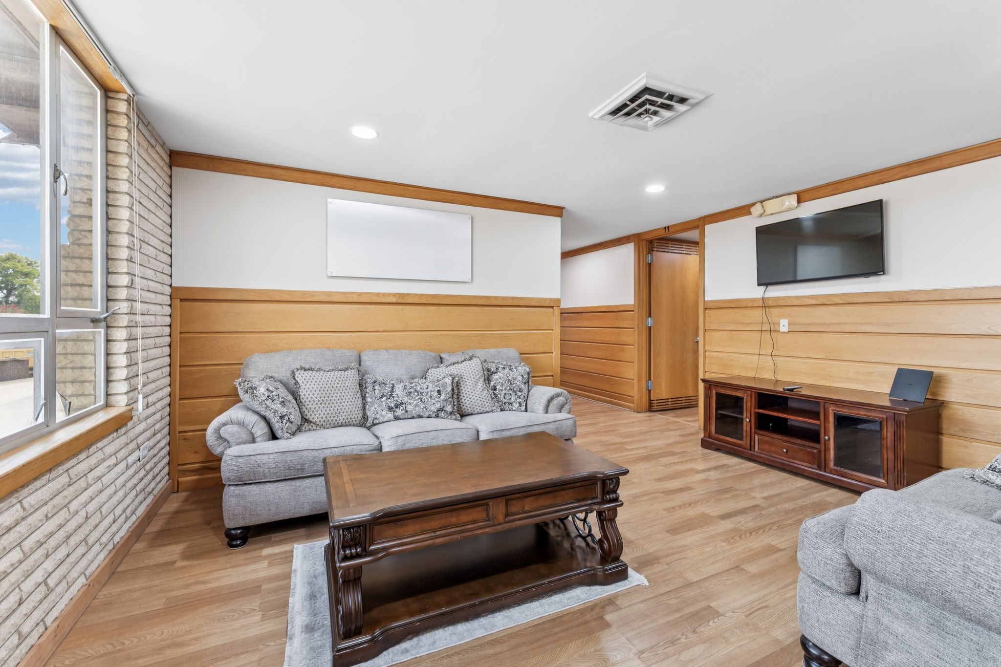 506 College St, W Fayetteville TN 37334