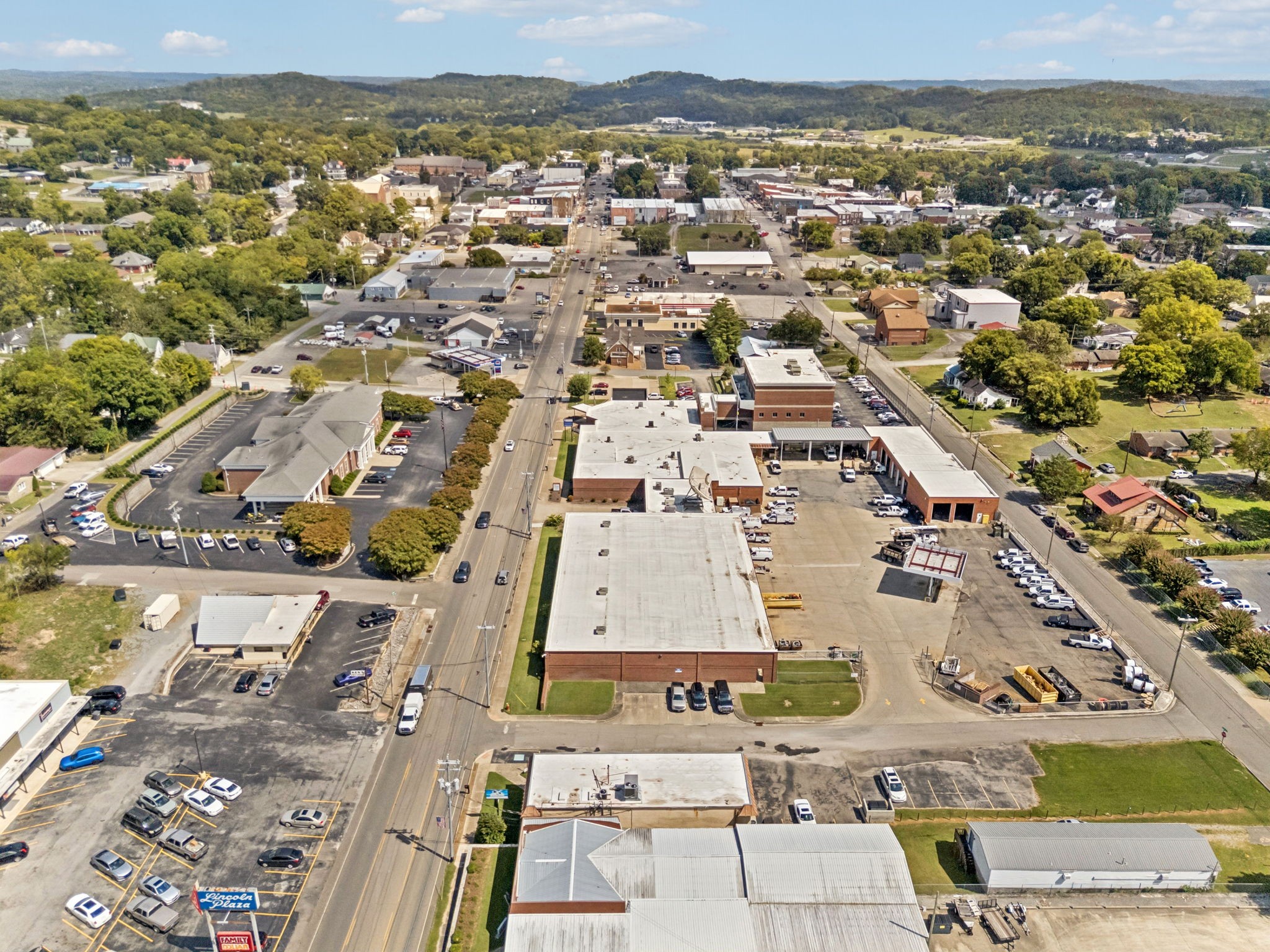 506 College St, W Fayetteville TN 37334