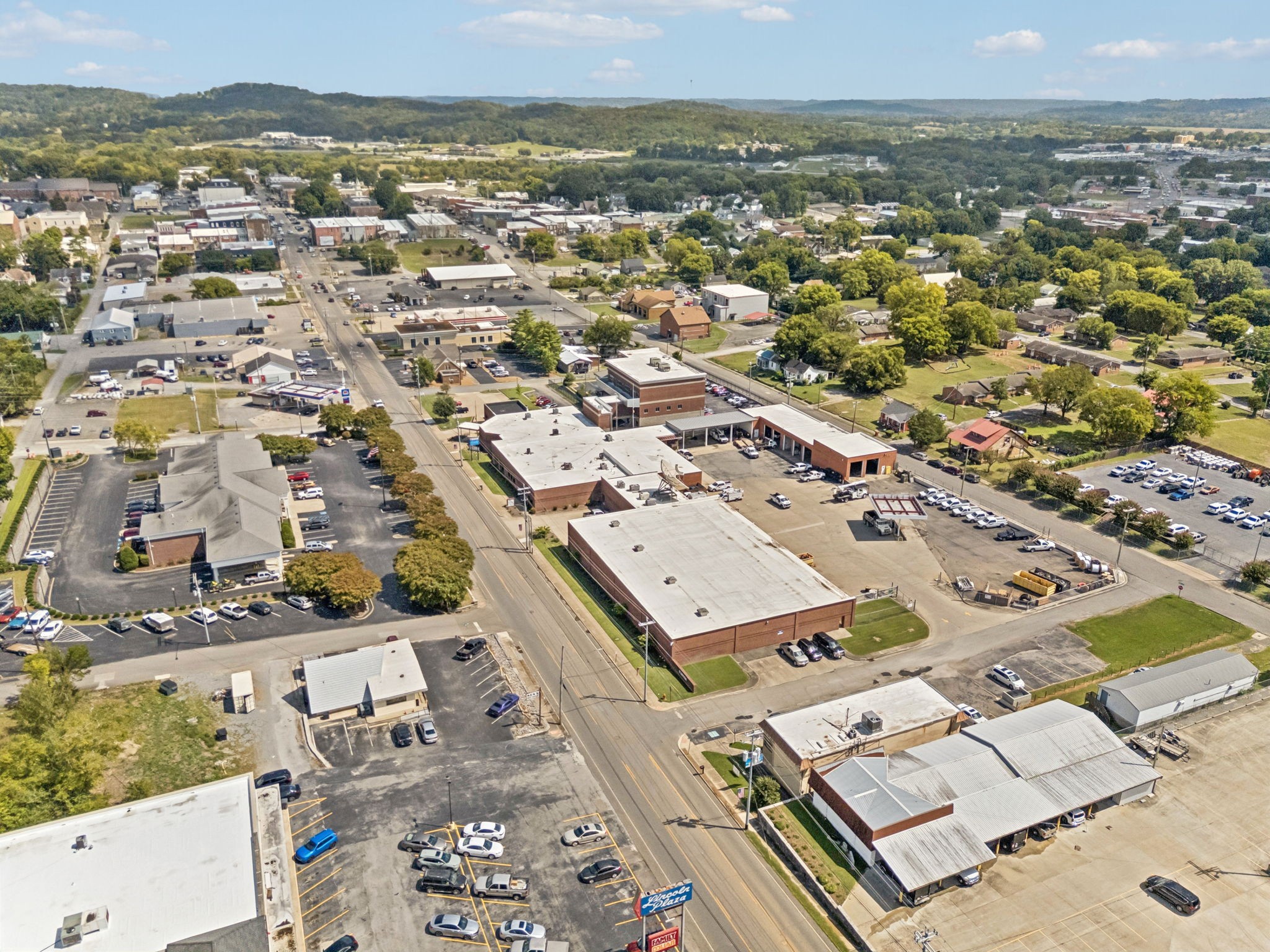 506 College St, W Fayetteville TN 37334