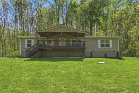 2825 Claylick Road Whites Creek TN 37189