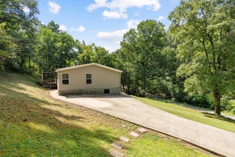 2825 Claylick Road Whites Creek TN 37189