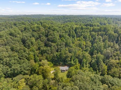 2825 Claylick Road Whites Creek TN 37189
