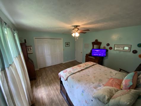 172 Landrum Lane Lafayette TN 37083
