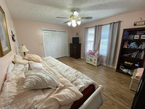 172 Landrum Lane Lafayette TN 37083