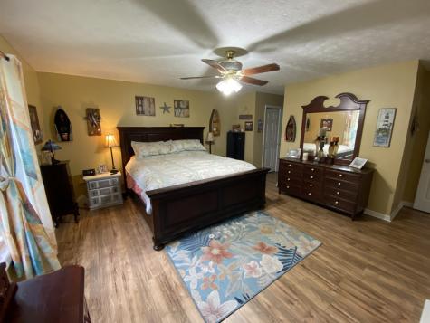 172 Landrum Lane Lafayette TN 37083