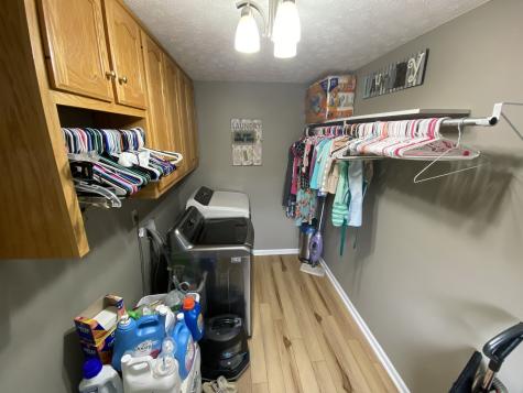 172 Landrum Lane Lafayette TN 37083