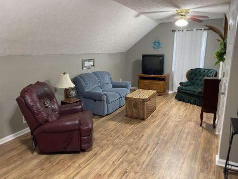 172 Landrum Lane Lafayette TN 37083
