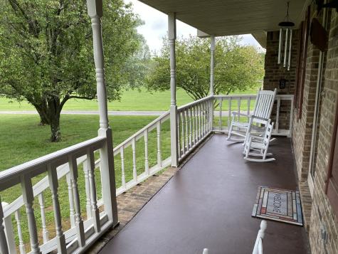 172 Landrum Lane Lafayette TN 37083