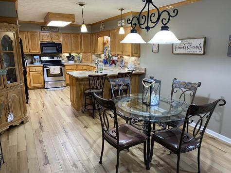 172 Landrum Lane Lafayette TN 37083