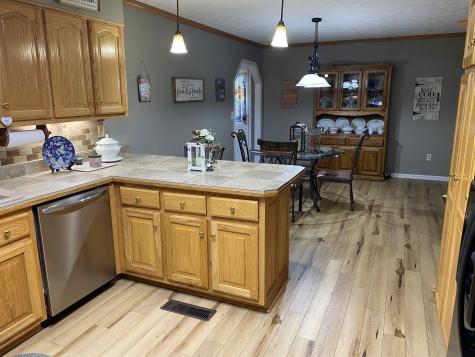 172 Landrum Lane Lafayette TN 37083
