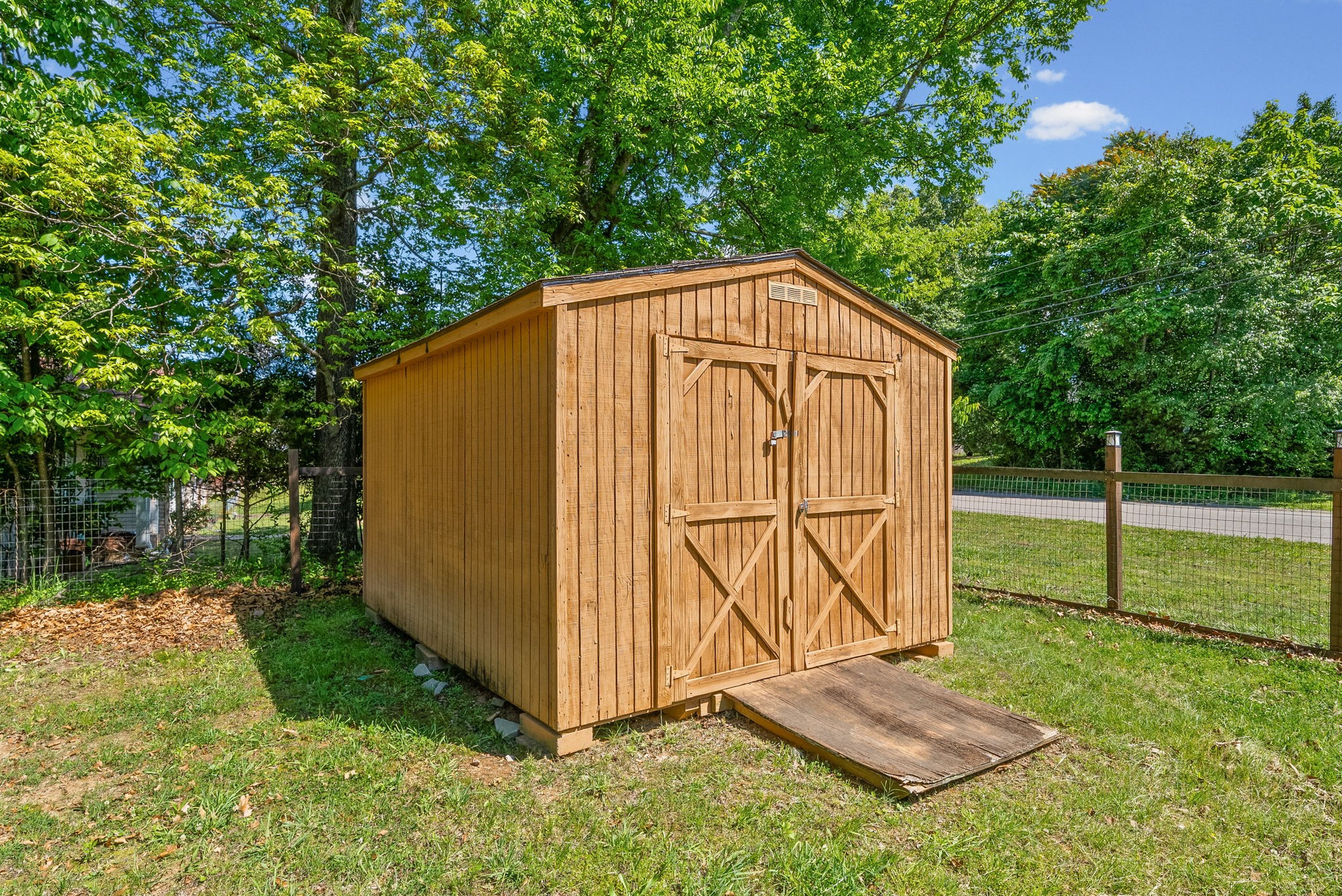 966 Roedeer Drive Clarksville TN 37042