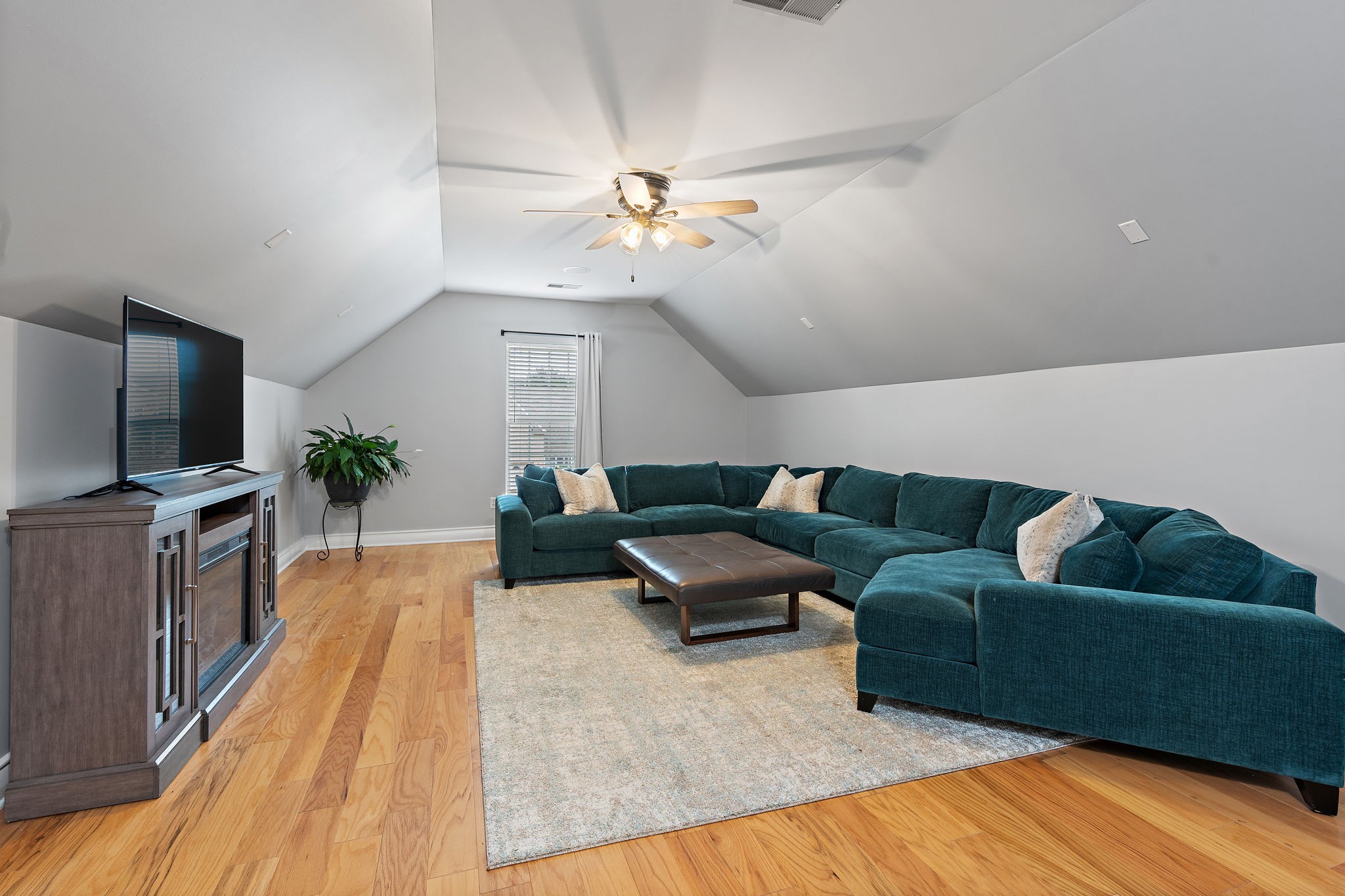 1025 Countess Lane Spring Hill TN 37174