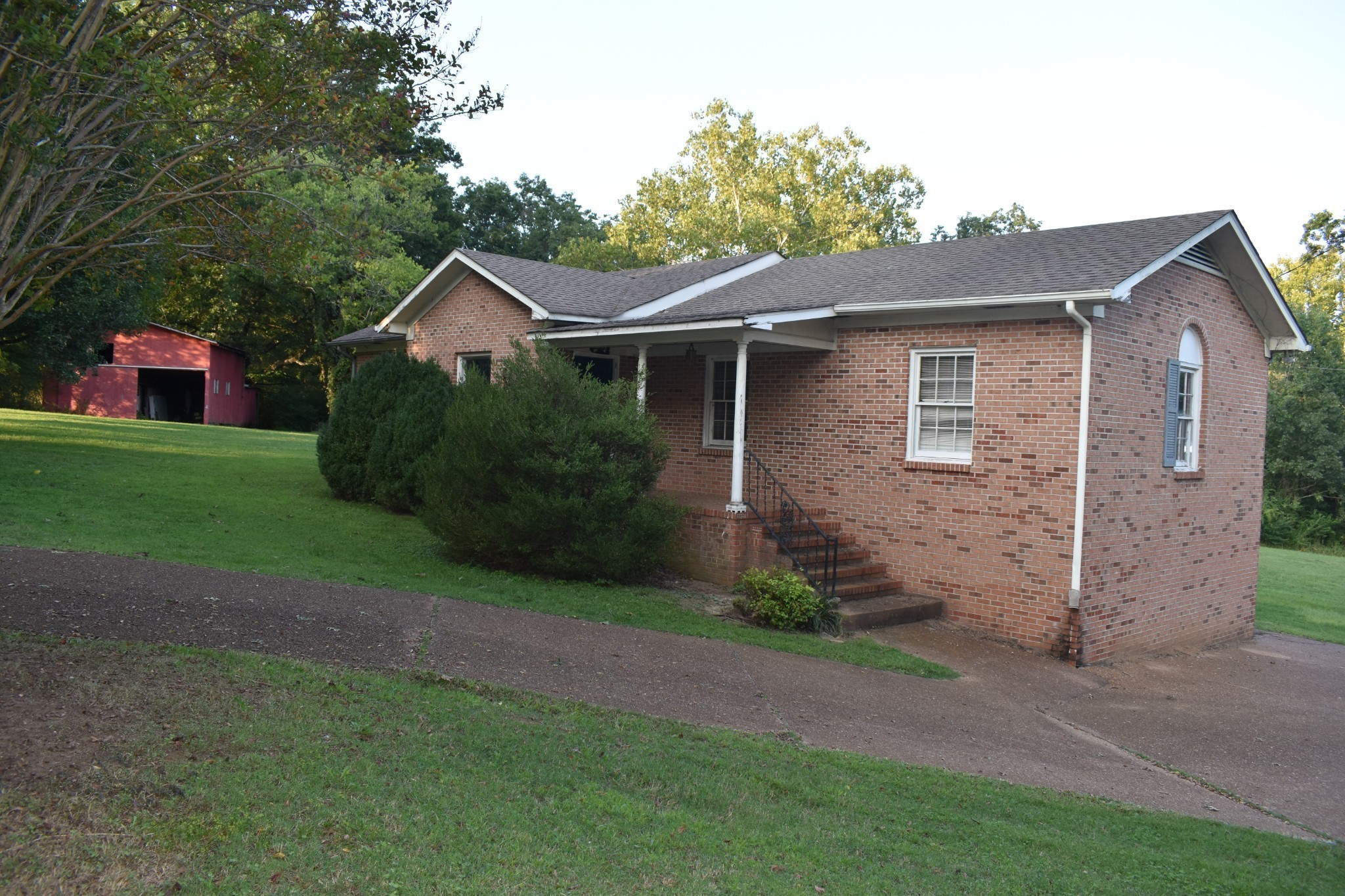 217 Bear Creek Pike Columbia TN 38401