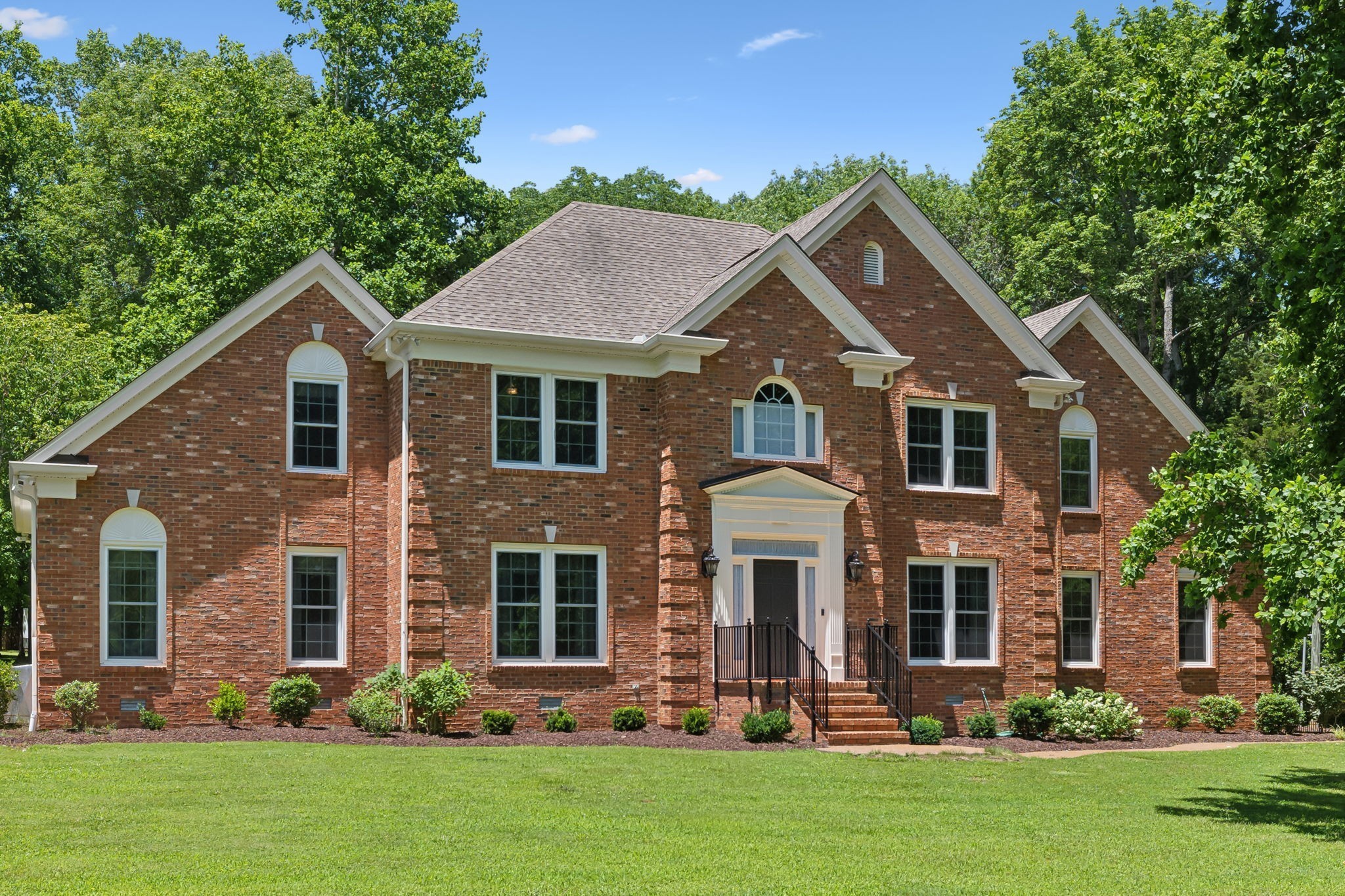 3208 Thoroughbred Drive Hermitage TN 37076