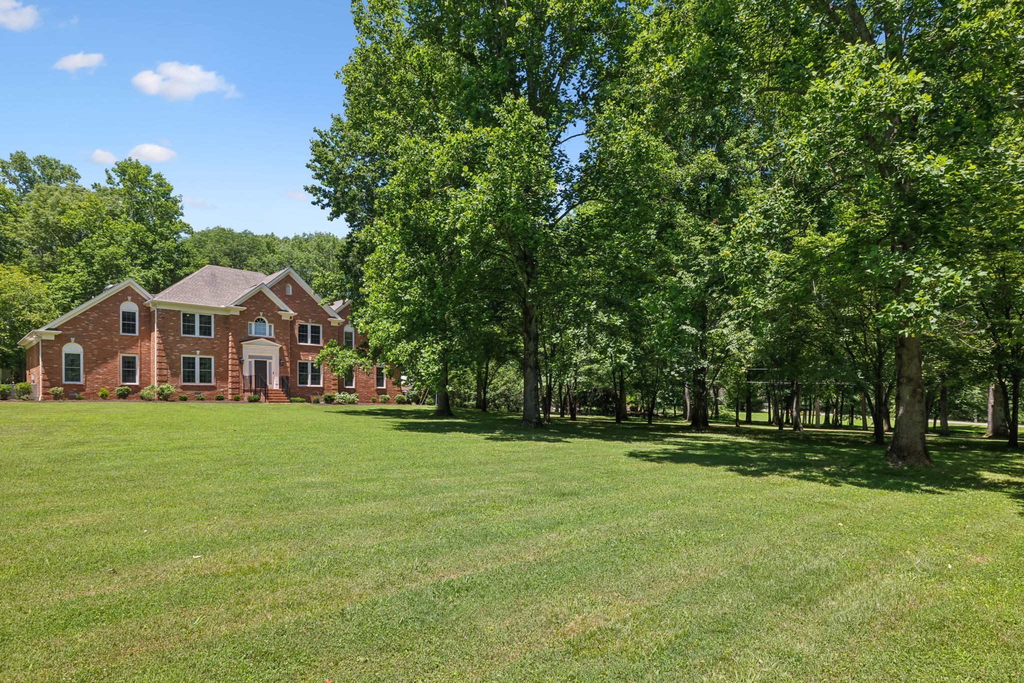 3208 Thoroughbred Drive Hermitage TN 37076