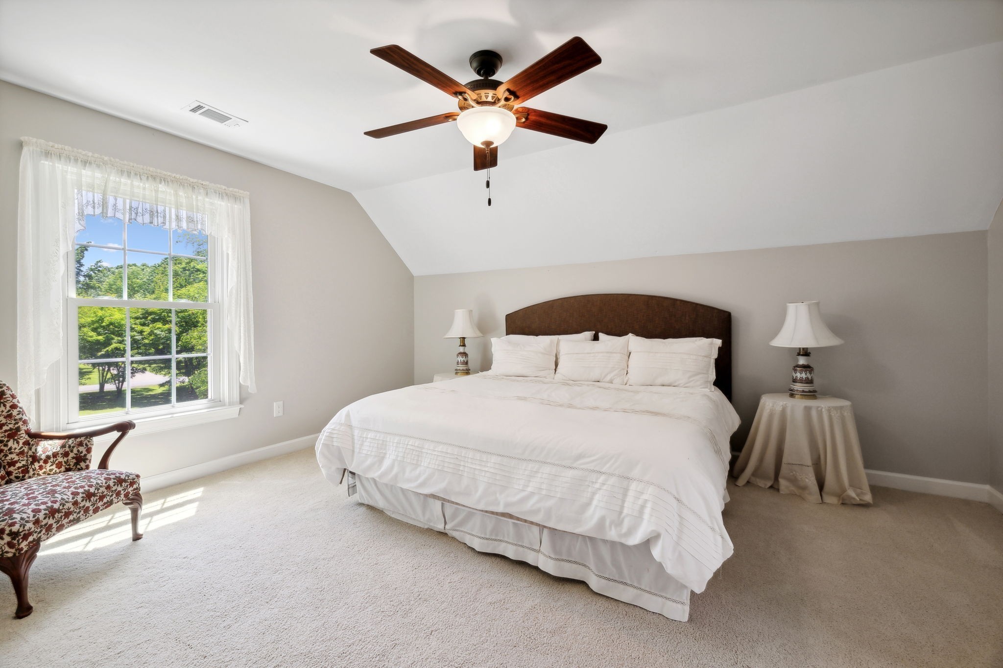 3208 Thoroughbred Drive Hermitage TN 37076