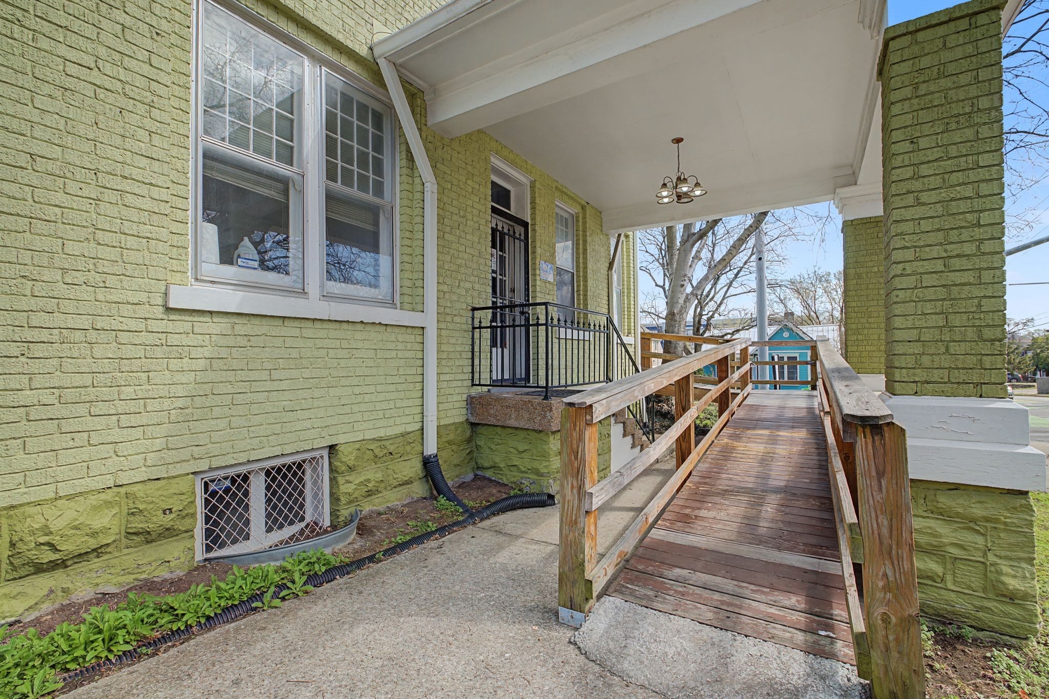 1233 17th Ave, S Nashville TN 37212