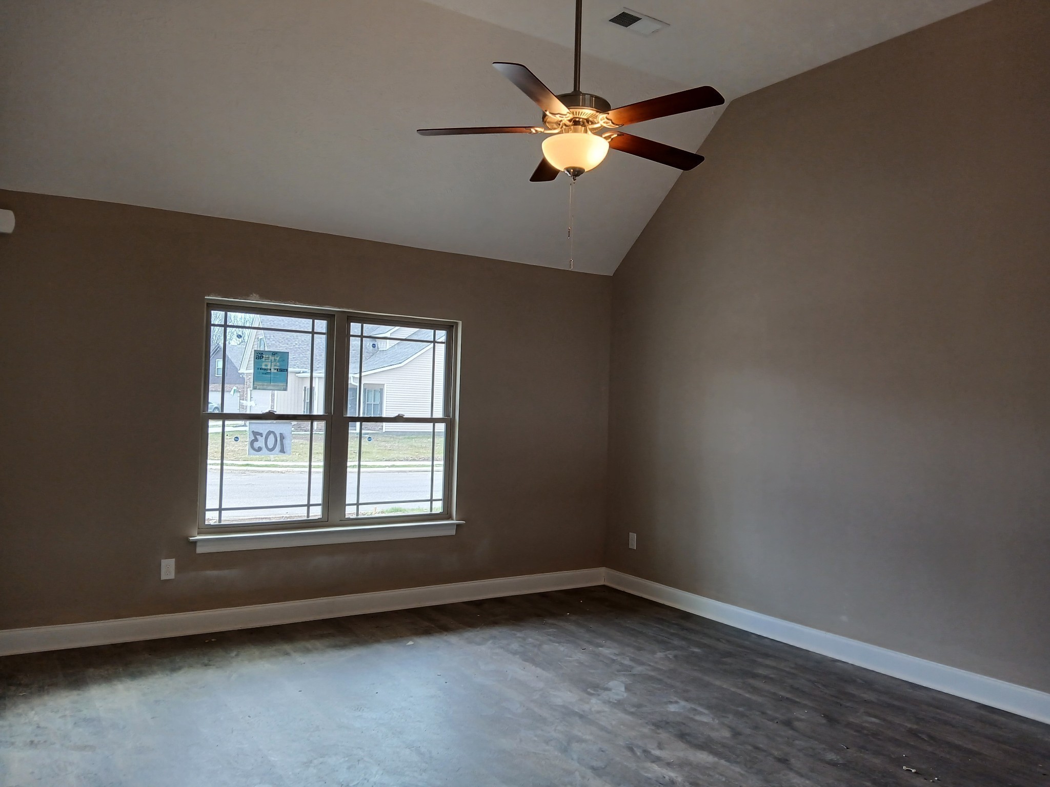 2914 Valley Farms Drive Christiana TN 37037